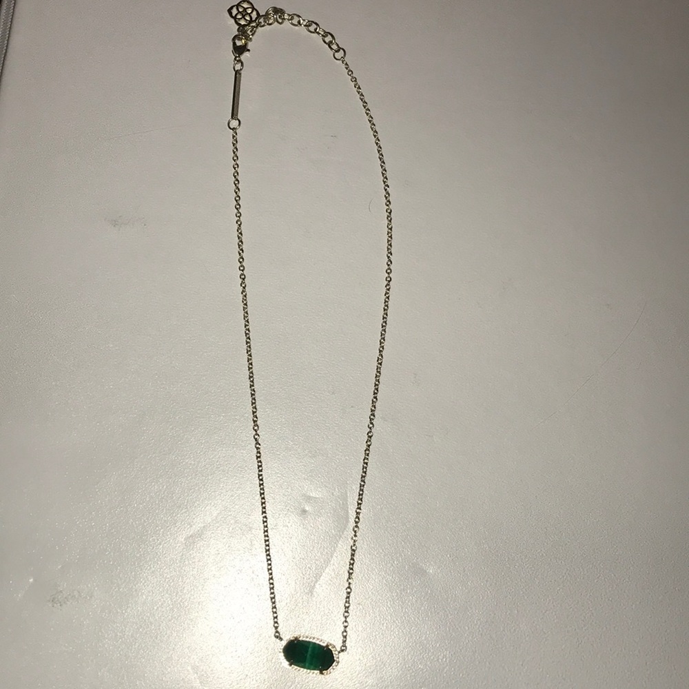 Kendra scott necklace
